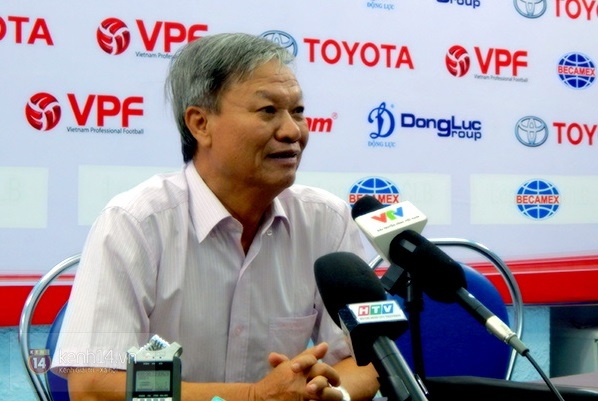 HLV Thụy Hải khen tuyển Việt Nam, chê cầu thủ duy nhất