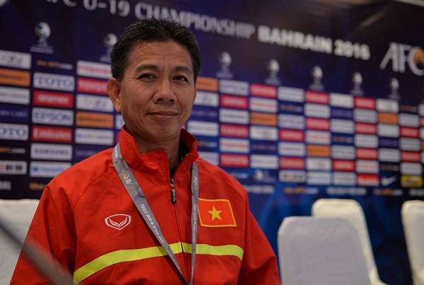 HLV U20 Việt Nam nói gì sau trận thua U23 Moenchengladbach?