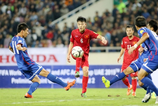 Xuân Trường khó về nước đối đầu với U20 Argentina