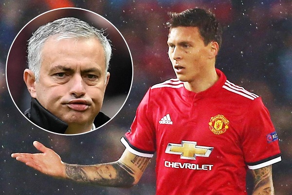 Mourinho tiết lộ cách bảo vệ tội đồ của Man Utd