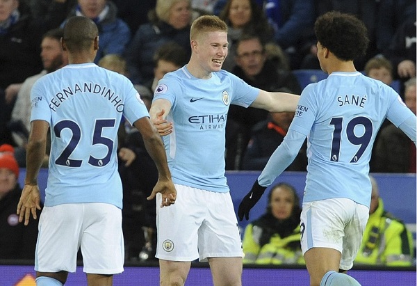 Bruyne lập siêu phẩm giúp Man City đánh bại Leicester City 