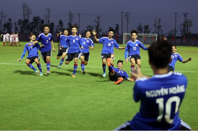 U15 PVF vô địch giải quốc tế trên đất Singapore