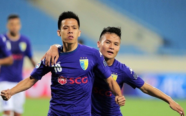 Hà Nội FC nói gì về thông tin Quang Hải, Văn Quyết đến Thái 