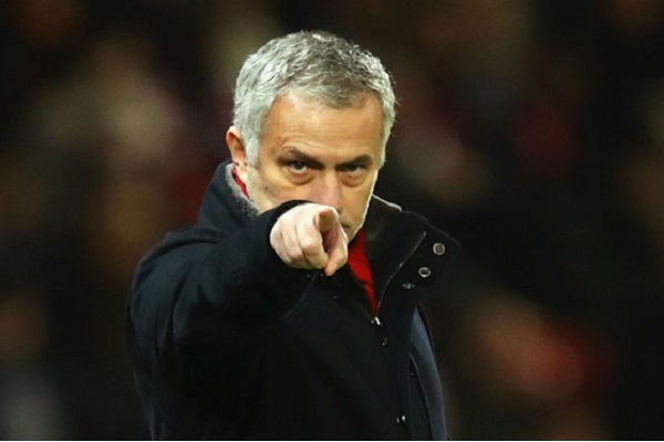Mourinho hé lộ kế hoạch chuyển nhượng sau trận thắng Everton