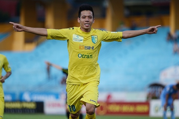 Chia tay Hà Nội FC, Nguyễn Văn Quyết gia nhập Kedah FC?