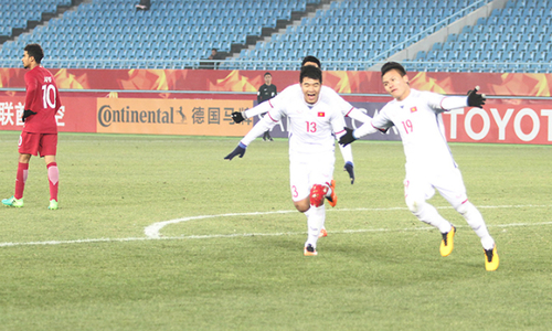 Hạ U23 Qatar trên chấm 11m, U23 Việt Nam vào chung kết