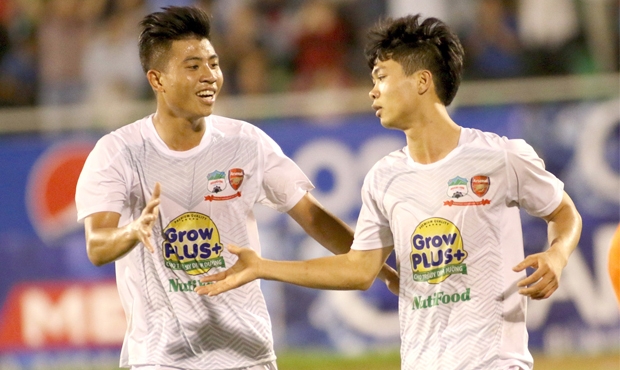Công Phượng sử dụng số áo quen thuộc dự V-League 2017