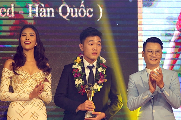 Xuân Trường lại đón tết một mình bên Hàn Quốc