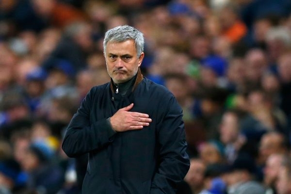 Điểm tin sáng 23/1: HLV Mourinho có quyết định bất ngờ, Higuain lập kỉ lục