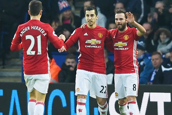 Mkhitaryan solo đẹp mắt giúp M.U vượt ải Leicester City