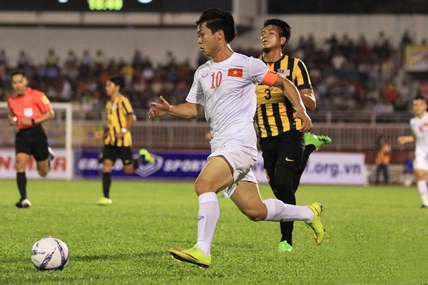 Chuyên gia Mạnh Hải: U23 Malaysia quá yếu, Công Phượng cần biết dung hòa