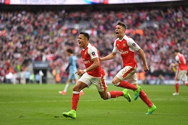 Nhọc nhằn hạ M.C sau 120 phút, Arsenal vào chung kết FA Cup