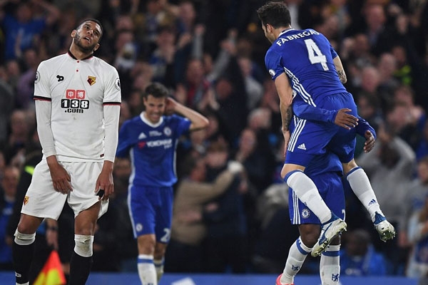 Chelsea hạ Watford trong trận cầu 7 bàn thắng