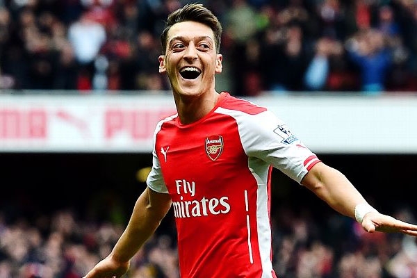 Chuyển nhượng sáng 13/7: Chính thức xong tương lai Ozil