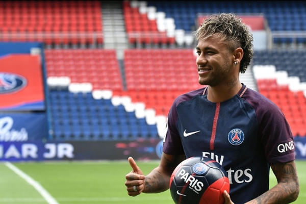 Bóng đá TBN 8/8: Barca từ chối MU, Real mỉa mai vụ Neymar