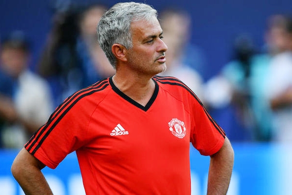 Chuyển nhượng tối 13/8: M.U 99% có tiền đạo Bồ Đào Nha