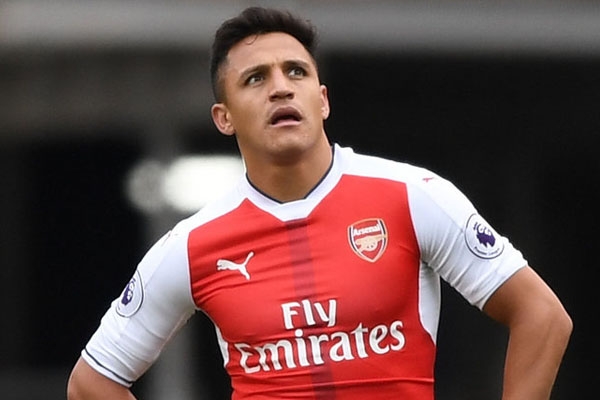 HLV Wenger lên tiếng, coi như xong tương lai Sanchez