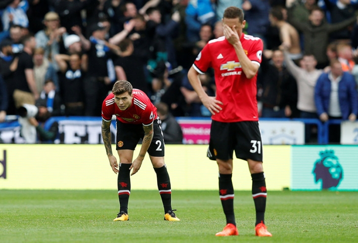 Pogba-Ibra sẽ là “phao cứu sinh” cho M.U