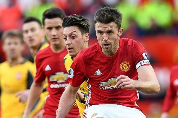 Lịch thi đấu Ngoại hạng Anh vòng 12: MU, Arsenal vượt khó