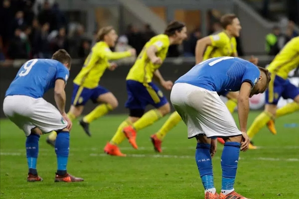 NÓNG: Italia có thể được dự World Cup 2018