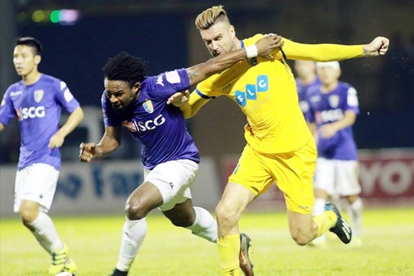 BLV Quang Huy dự đoán nhà vô địch V-League 2017