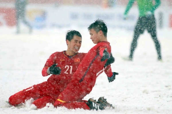 “U23 Việt Nam vẫn khó thắng Thái Lan, chưa nên xuất ngoại”