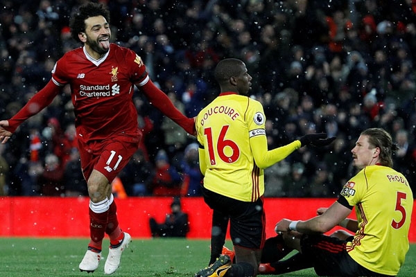 Liverpool trút cơn giận lên Watford, giành trọn 3 điểm