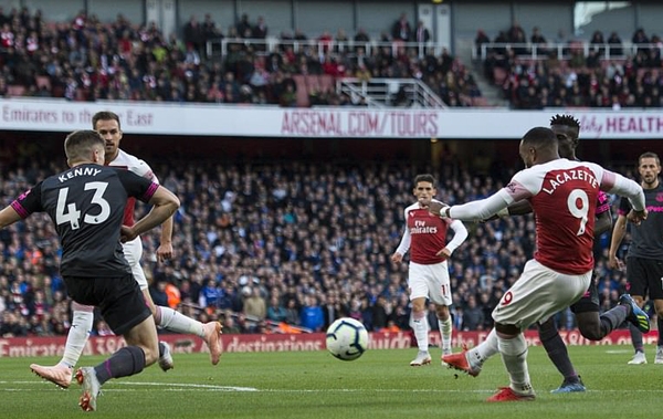 Video bàn thắng Arsenal - Everton, vòng 6 Ngoại hạng Anh