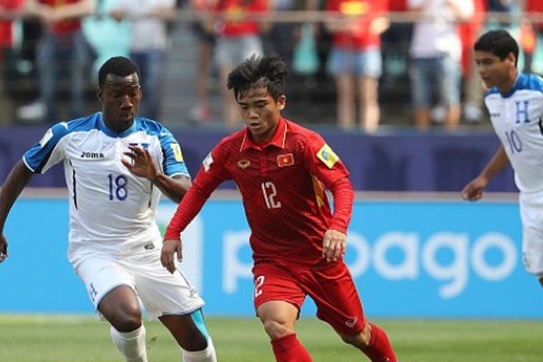 HAGL triệu hồi nhạc trưởng U20 Việt Nam, nhỏ người nhưng tinh quái