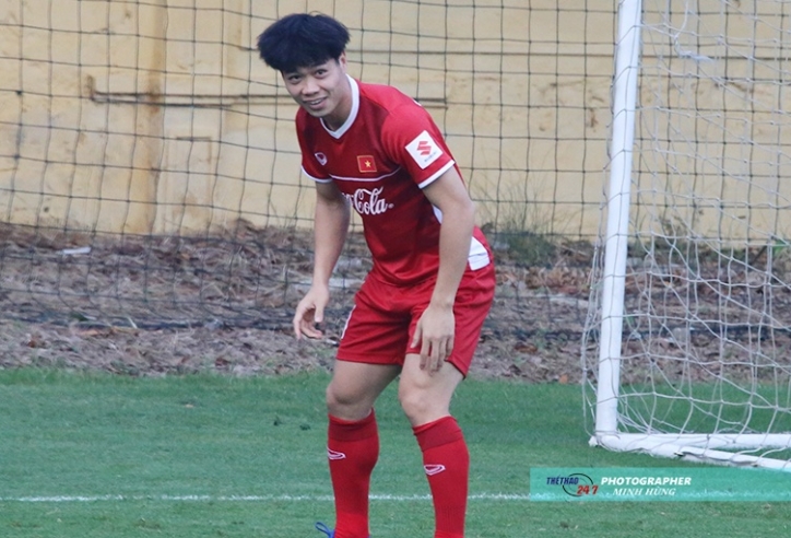 Công Phượng, Duy Mạnh 'bối rối' trước bài tập của HLV Park Hang Seo