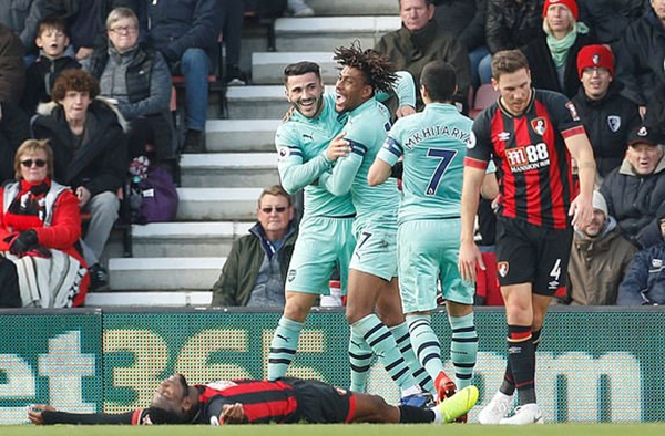 Aubameyang nổ súng, Arsenal thắng nhọc Bournemouth