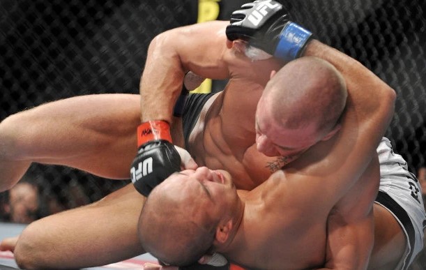 Huyền thoại UFC bị kẻ vô danh hạ bởi cú đám trời giáng