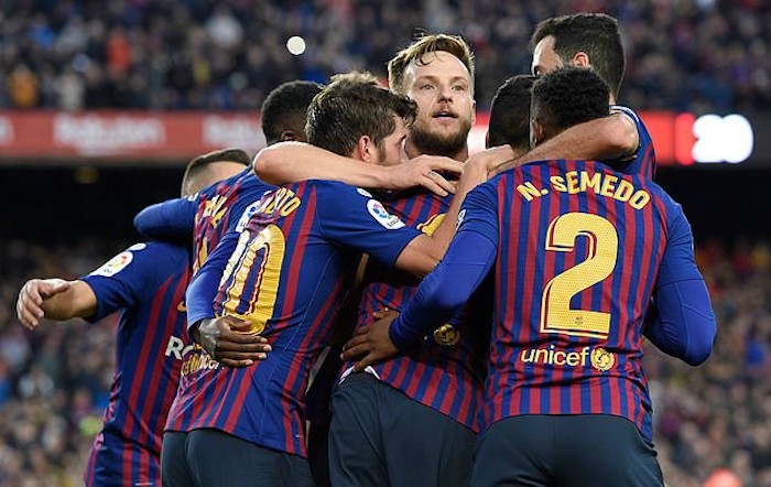Man Utd hỏi mua tiền vệ Barca với giá 20 triệu bảng