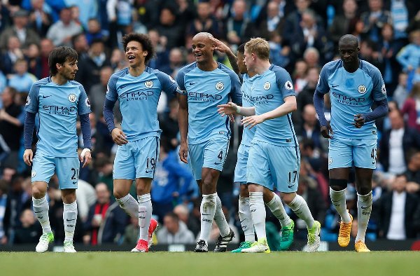Man City độc chiếm đội hình tiểu biểu vòng 36 NHA