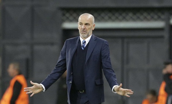 NÓNG: Inter Milan bất ngờ trảm tướng