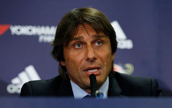 HLV Conte bất ngờ tiết lộ tương lai tại Chelsea
