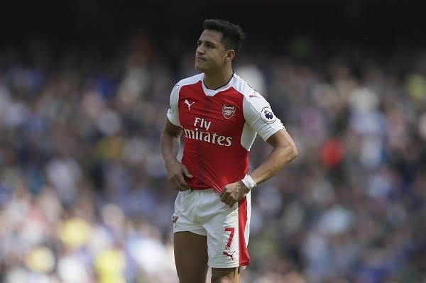 Lý do thánh 'gánh team' phải rời Arsenal?