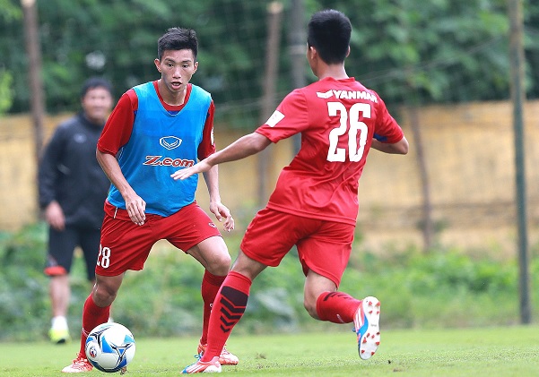 Hé lộ 4 cái tên bị HLV Hữu Thắng loại khỏi U22 VN tham dự SEA Games 29?