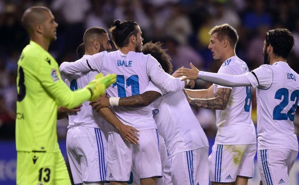 Bale nổ súng, Real thắng tưng bừng ngày ra quân