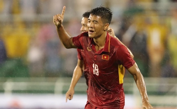 Sao U22 giả chấn thương để khỏi lên tuyển Việt Nam?