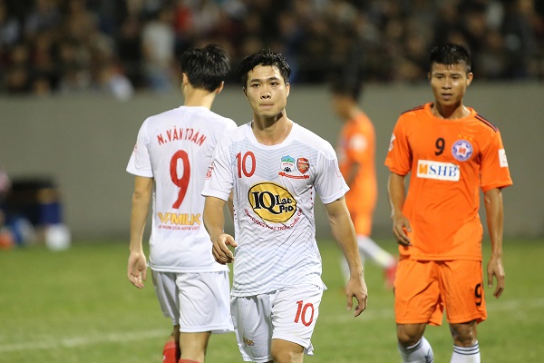Công Phượng: 'HAGL có thể đạt top 5 V.League 2018 hoặc cao hơn'