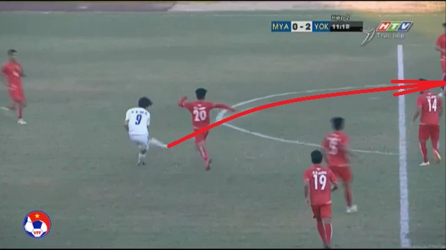 Tăng tốc bất ngờ, U21 Yokohama liên tiếp ghi bàn trong 3 phút