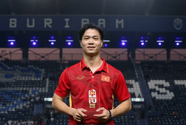 'Kỹ thuật hay nhất Việt Nam, Công Phượng sẽ thành công tại Thái League'