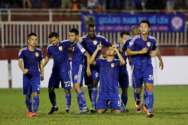 ĐKVĐ và á quân V.League 2017 nhận thưởng 'khủng'