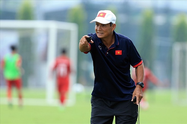 HLV Mai Đức Chung: 'Thành tích của U23 VN có công lao của Bầu Đức, Bầu Hiển'