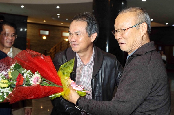HLV Park: 'Cảm ơn bầu Đức, tôi không quan tâm ai là cầu thủ HAGL'