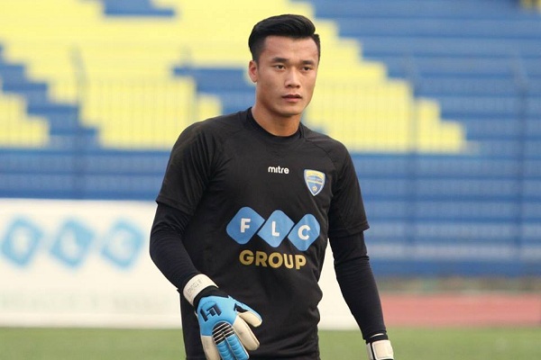 Thủ môn Bùi Tiến Dũng sẽ thi đấu AFC Cup ngay tại Mỹ Đình