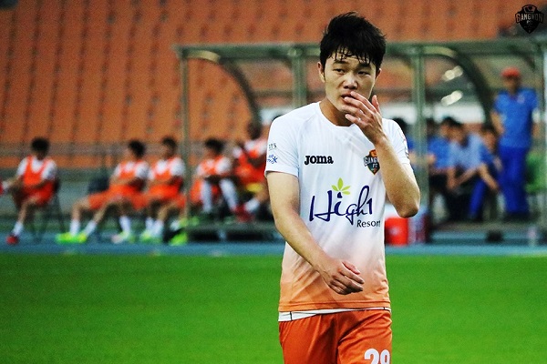Xuân Trường đá V.League: Cú 'tát' vào tham vọng của Bầu Đức
