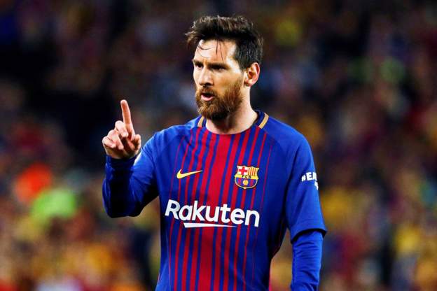 Ronaldo gọi Messi trả lời, Barca và Real cầm chân nhau tại Nou Camp