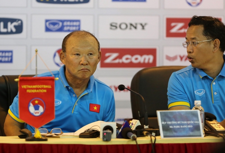 Trợ lý U23 VN: 'Lo HLV Park về Hàn Quốc, nên tôi làm điều này...'